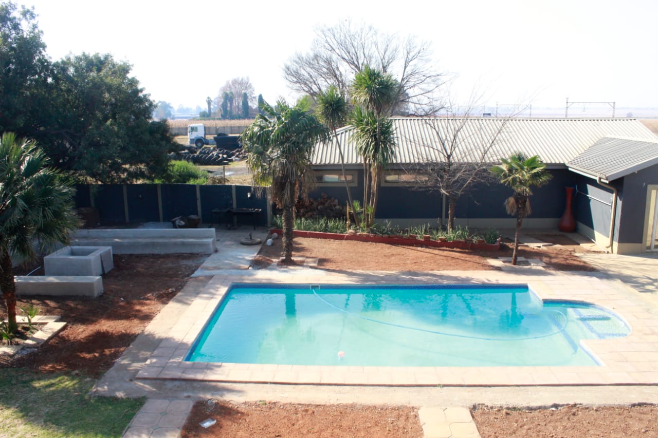 Greenview guesthouse: Guaranteed convenience and upmarket comfort at affordable rates