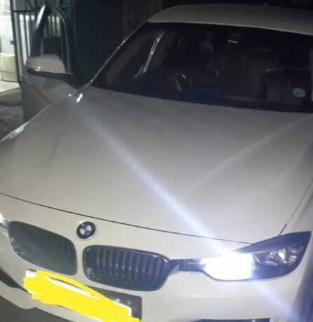 Police foil robbery in Leslie, arrest two after gun battle