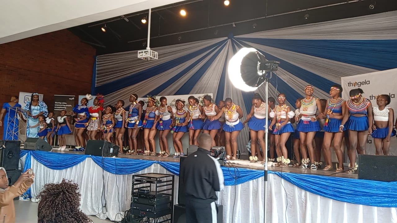 SoGutjhe Royal House boosts local businesswomen with equipment