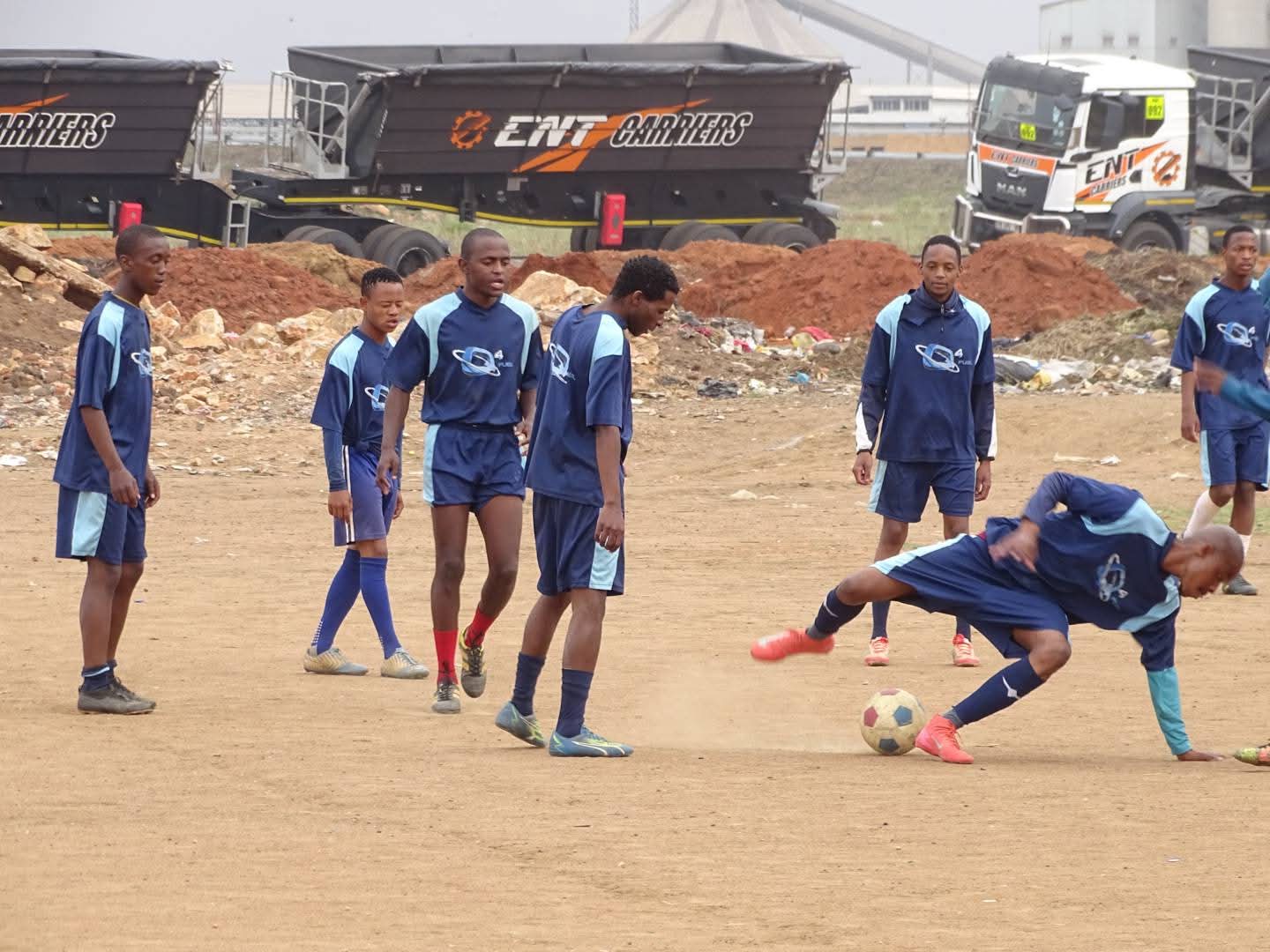 Barcelona FC wins R2,000 prize in a top four tournament 