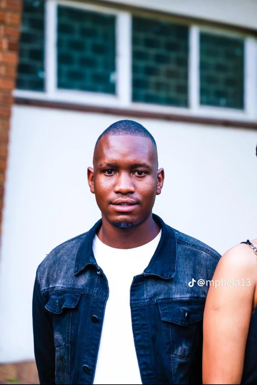 Vosman SAPS shot unarmed Mxolisi Mphela and later allegedly planted a gun