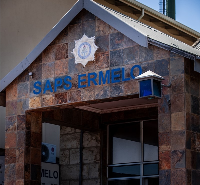 Ermelo SAPS tortured and wrongfully arrested Mandla Molefe for a crime he didn’t commit