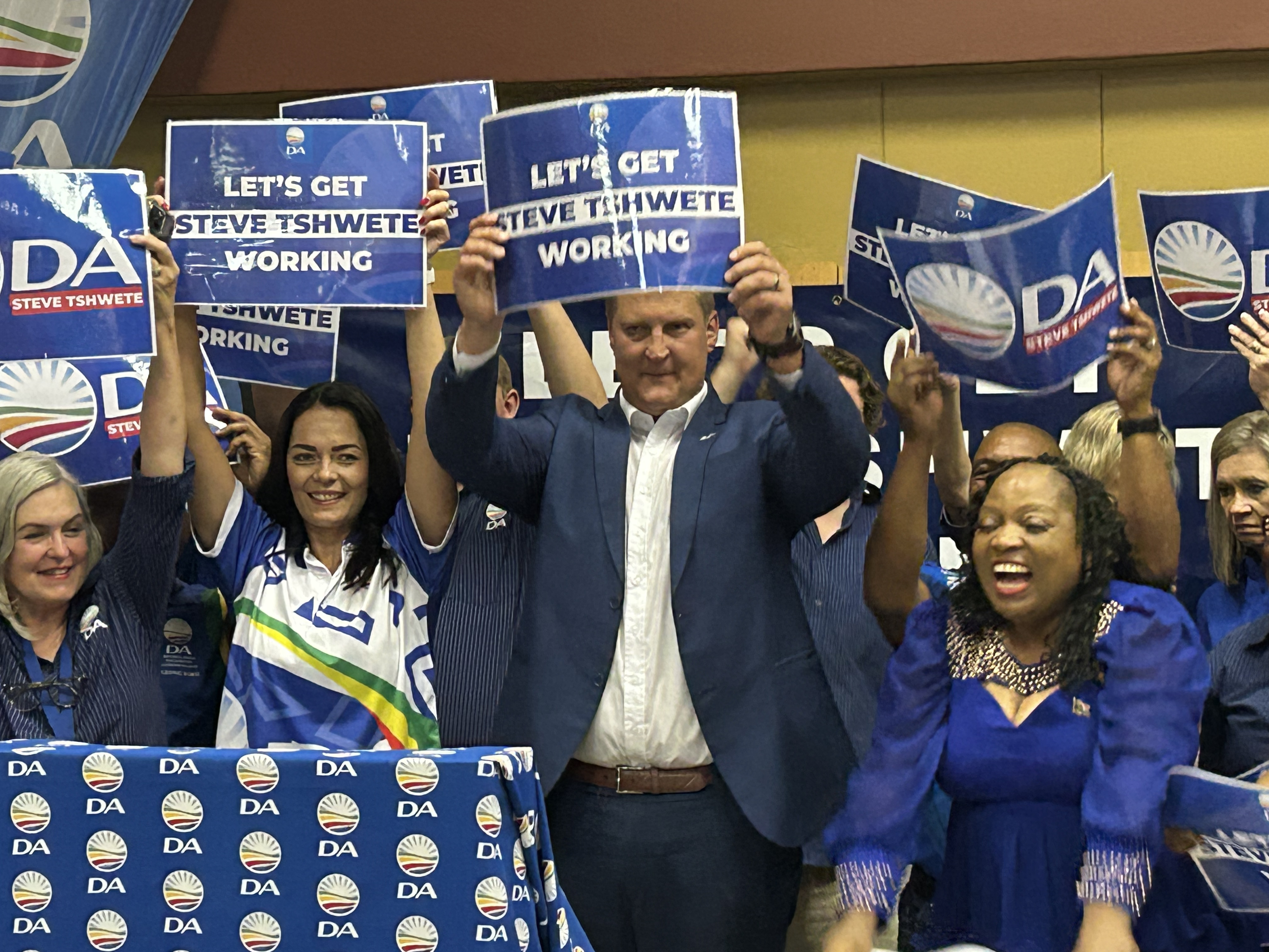 DA unveils Steve Tshwete mayoral candidate Bosman Grobler: “Your days are numbered”